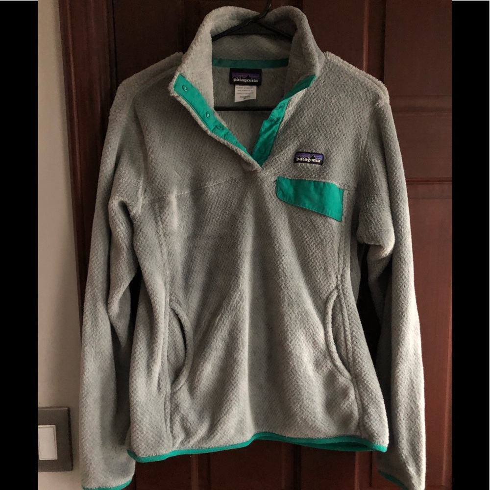 Patagonia Re-Tool Snap-T Fleece Pullover.